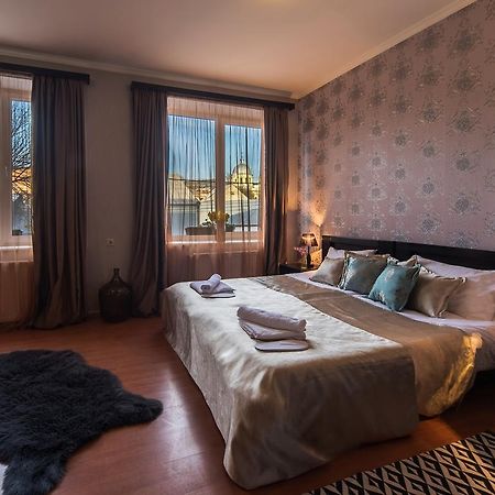 Gold Star Hotel Τυφλίδα Εξωτερικό φωτογραφία