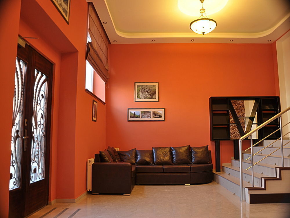 Gold Star Hotel Τυφλίδα Εξωτερικό φωτογραφία