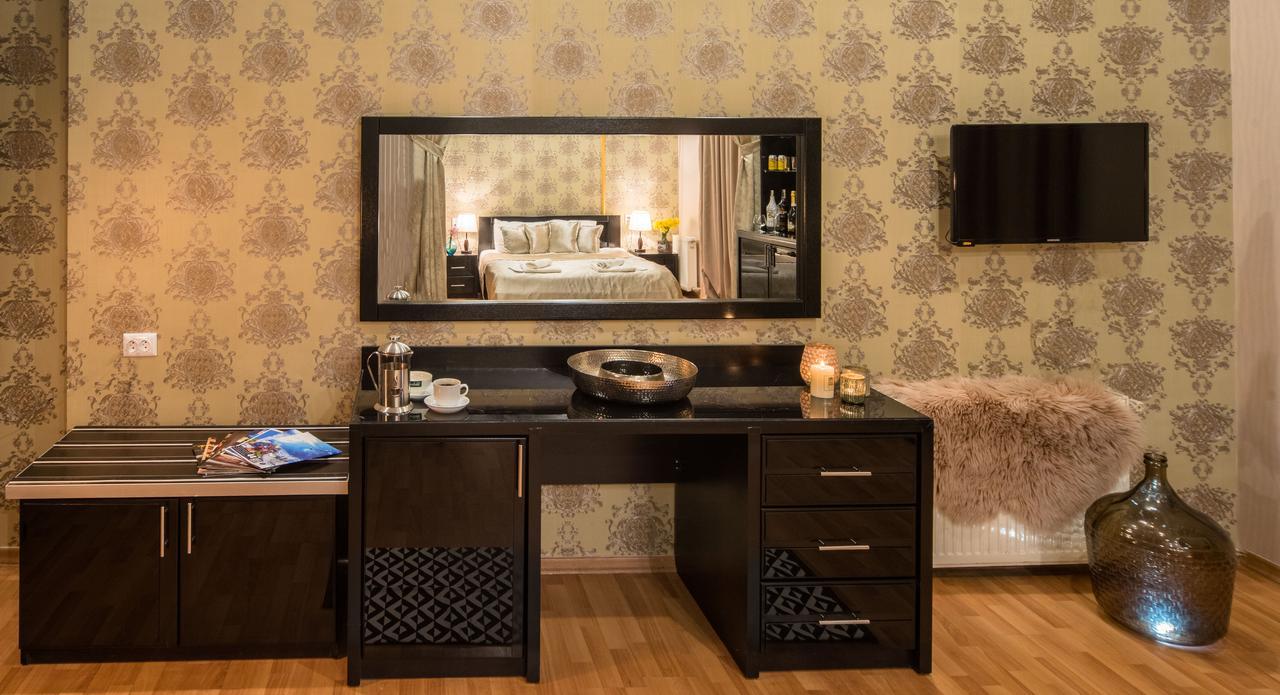 Gold Star Hotel Τυφλίδα Εξωτερικό φωτογραφία